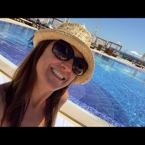 Meet your Posher, Rosa